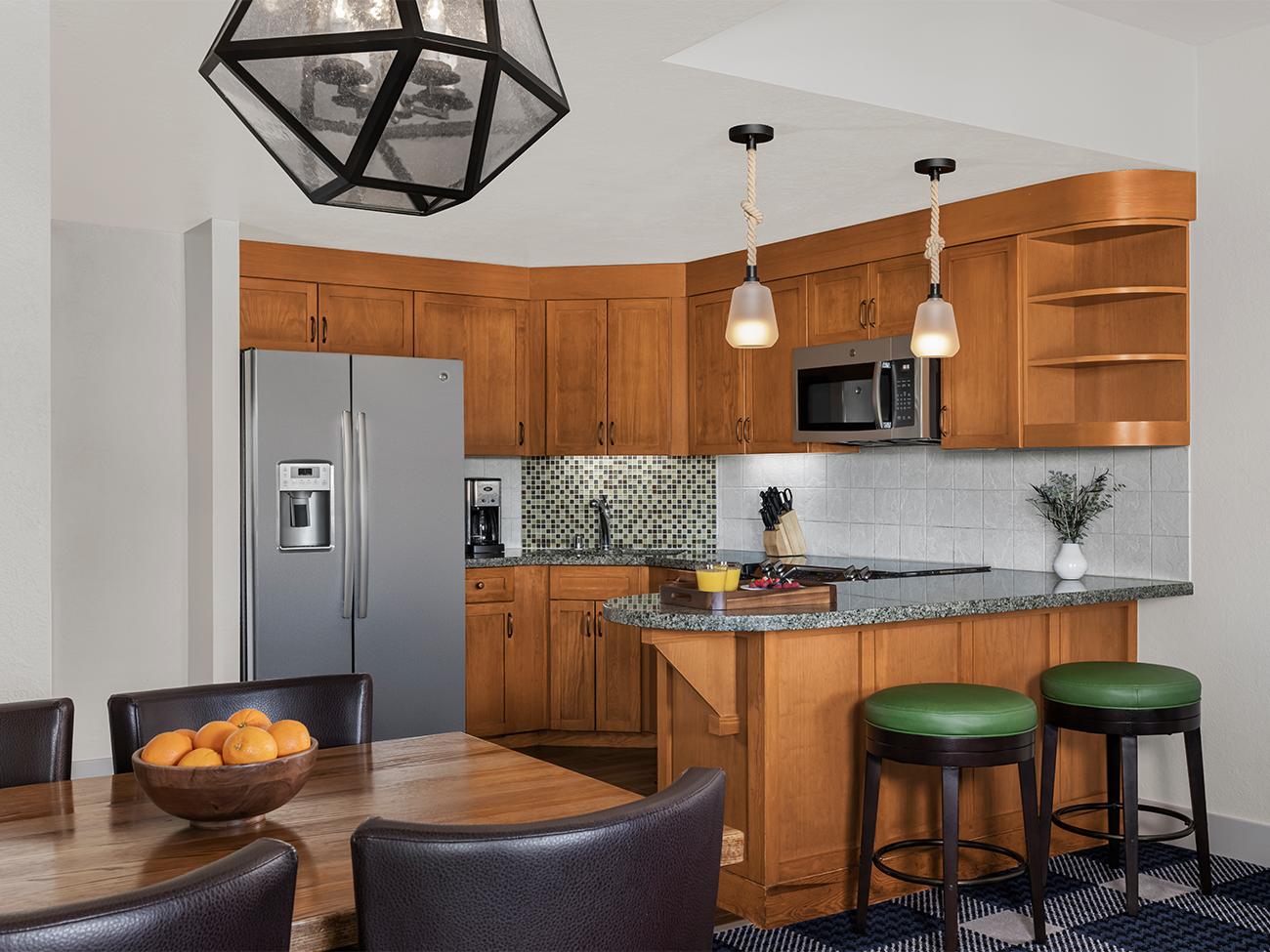 Dining Room & Kitchen